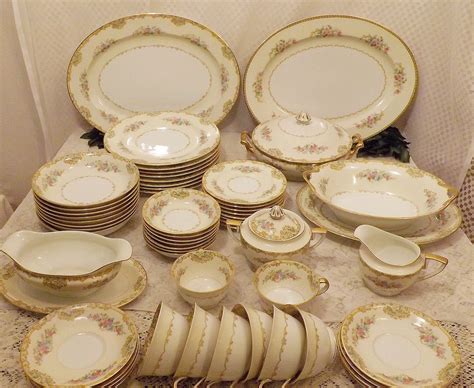 Reproductions allow for everyday use. . Vintage japanese dinnerware brands